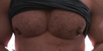 MIS PEZONES SIEMPRE ESTAN CALIENTES