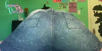 Slutty Pedestrian (Father&rsquo;s Day Special)