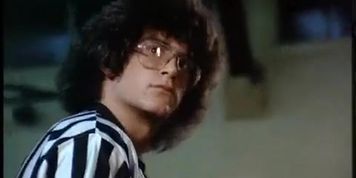 Farrah Fawcett Sexy Scene  in Charlie'S Angels