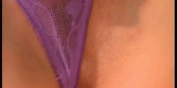Girl Squirting - video 1