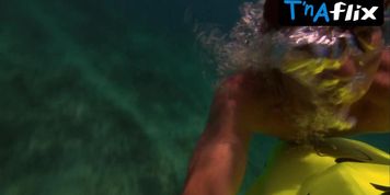 Laura Vandervoort Bikini Scene  in Into The Blue 2: The Reef