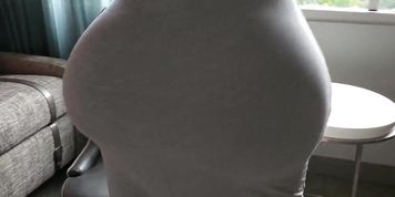 Big Ass Girl Likes Anal