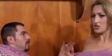 Stepson Wake Up Mom For Morning Sex