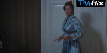 Lisette Pomerants Sexy Scene  in Women'S War