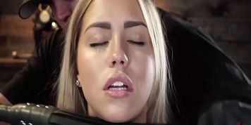 Alina Lopez (Gianna Dior)