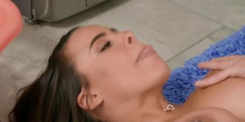 Luna star in too tight for my pussy