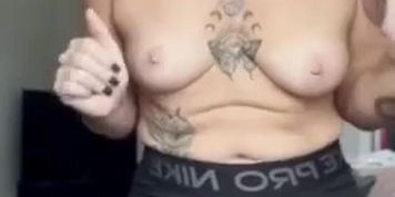 Pixx0rM0m  -  Milf Camel Toe