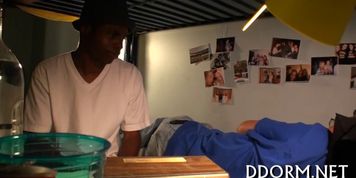 Enthraling group sex - video 26