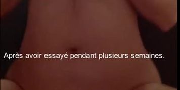Milf avec des seins gros qui bougent de partout quand elle se masturbe