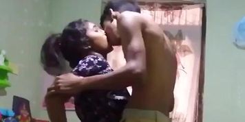 Srilanaka Hot Teen Capal,???? ?????