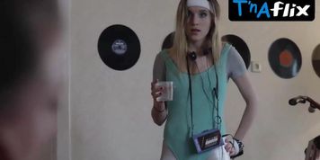 Adrienne Von Mangoldt Sexy Scene  in Girls
