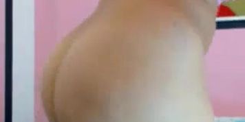 Big booty Latina dancing webcam