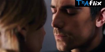 Birce Akalay Sexy Scene  in Siyah Beyaz Ask