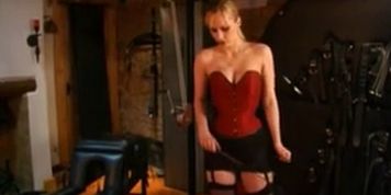 Lesbian Slaves for UK Mistress