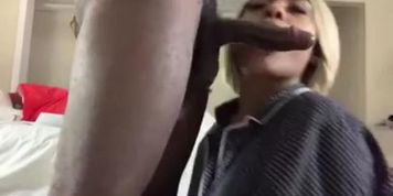 Hot Bitch Sucking Dick