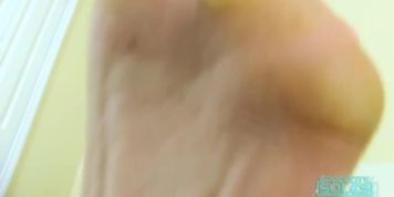 sexy sweaty feet