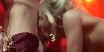 live acrobatic sex on public stage