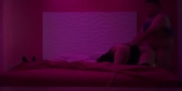 Daddy thickly cums on stepdaughter's pussy. Risky creampie without condom