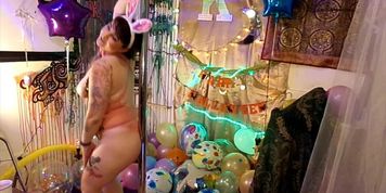 Looner Balloon Party PT2 100+ Balloons B2P hump,Suck,Fucked& PussyStuffed Balloon/Inflatable Fetish