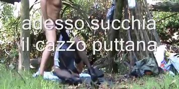 usata all'aperto come latrina