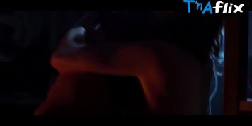 Alina Lanina Sexy Scene  in Na Parizh!