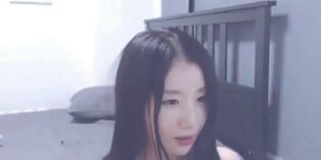 Cute Korean teen camgirl teasing