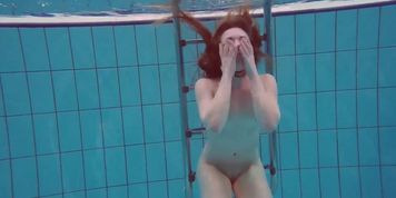 Hot Polish Teen Alice Swimming Without Clothes