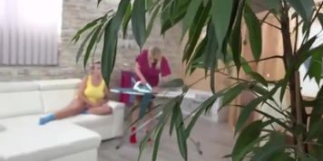 Old bitch fucks a younger bitch and they piss a bunch