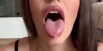 Dildo sucker