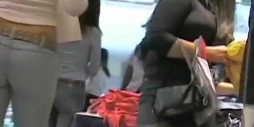 Sexy amateur candid ass in jeans
