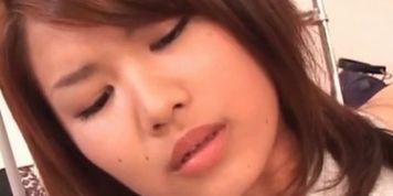 Teen asian sweetie trying vibrator on pussy for the first time