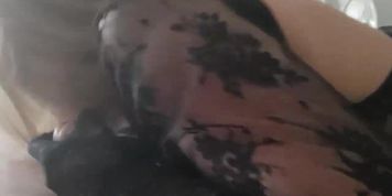 GILF BLONDE GIVES ME HEAD