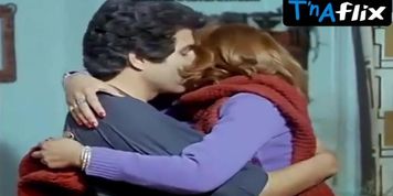 Magda Nour El-din Sexy Scene  in Alghayrat Alqatila