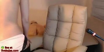 Super hot teen camgirl shows her big boobs