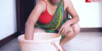 most erotic desi maid for indian lovers
