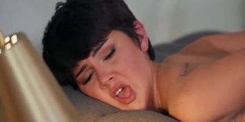 Transangels - Short hair Tgirk Daisy Taylor rides bareback Rickys huge dick (Ricky Larkin)