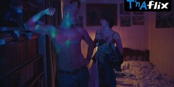Yana Gladkikh Sexy Scene  in Seksogoliki