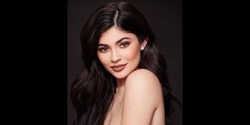KYLIE JENNER JERK OFF THE MOST HARD JERK OFF EVER