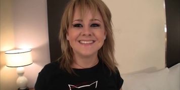 Shy Summer isn't the brightest bulb in the box but my god she sucks a cock and deepthroats like a pro