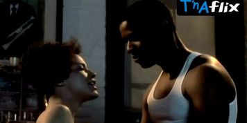 Cynda Williams Breasts Scene  in Mo' Better Blues