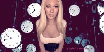 bella aurora new year resolutions