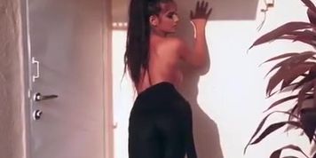 Poonam Pandey Fully Nude 2