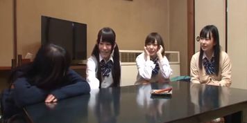 5q728GRpsQUa-1
