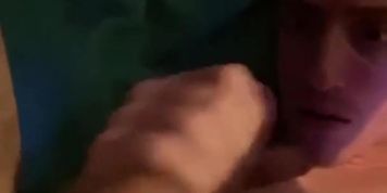 Tyler Adams gives himself a huge facial