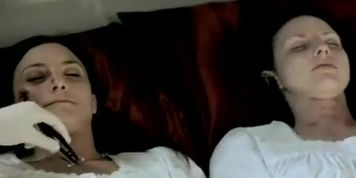 Amber Smith Breasts,  Lesbian Scene  in Crime Scene
