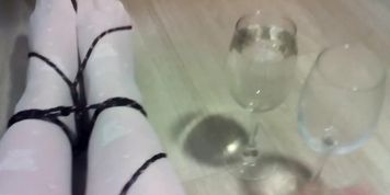 I am tied up and holding my full bladder I also drank 2 liters of water