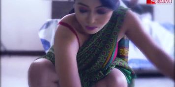 Indian aunty
