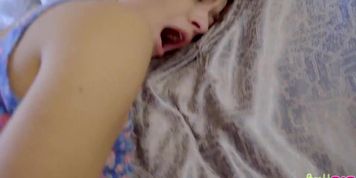 Jizz In Sister - Pov (P4Pi 34)