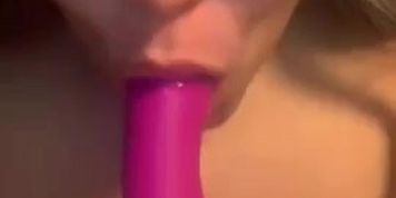 Big tit camgirl at it again