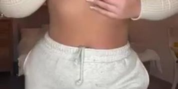 Ellie Apples Strip Tease